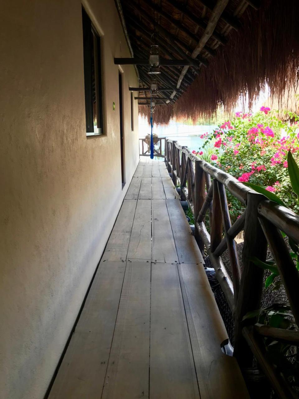 Lo Nuestro Petit Hotel Tulum Exterior photo